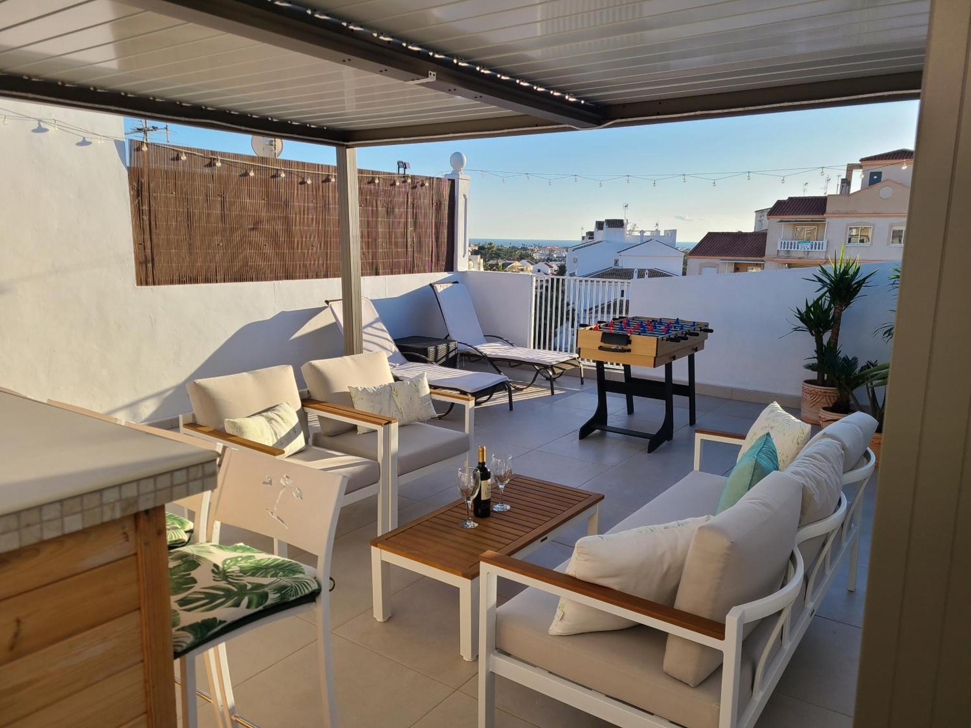 Lagoon Penthouse Apartment Torrevieja